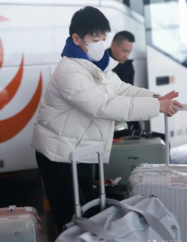 姚城队球员备战国外比赛，备受期待