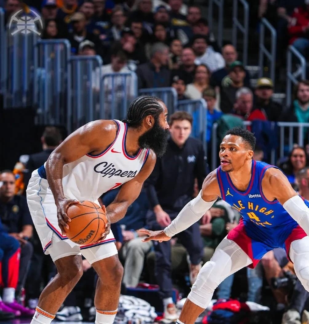 快船大将复出助球队连胜，队内士气大增的简单介绍