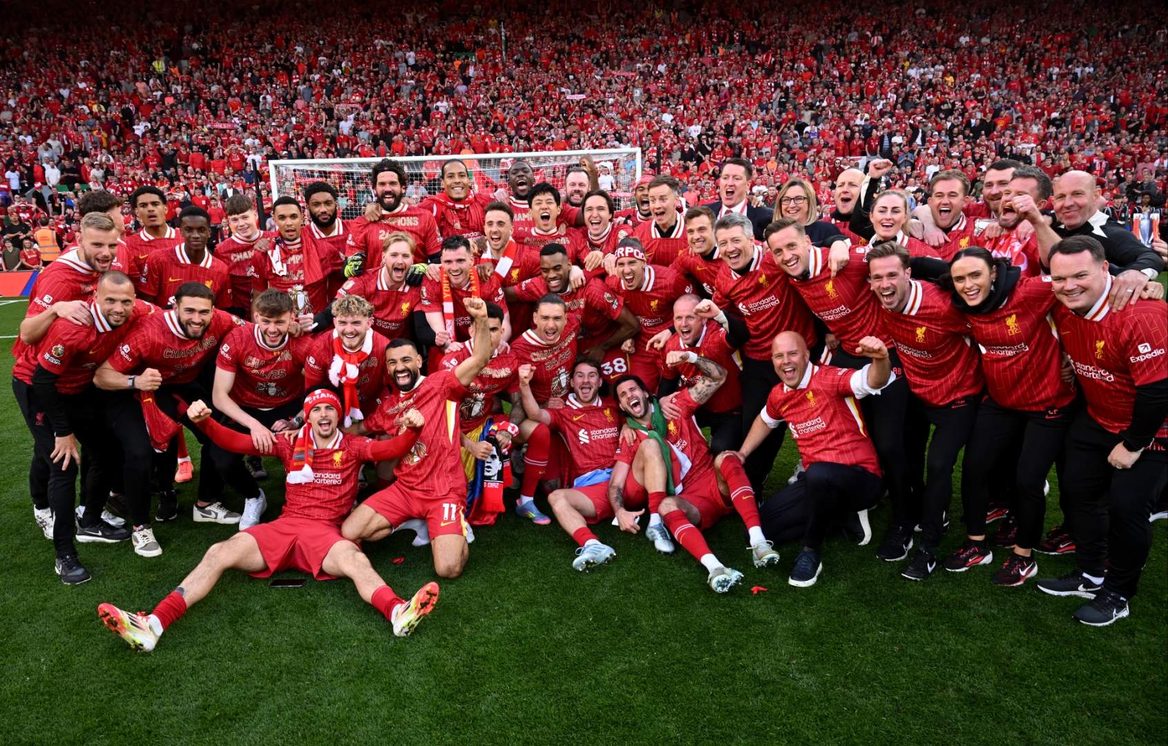 利物浦主场大胜，全队士气如虹昂扬的简单介绍