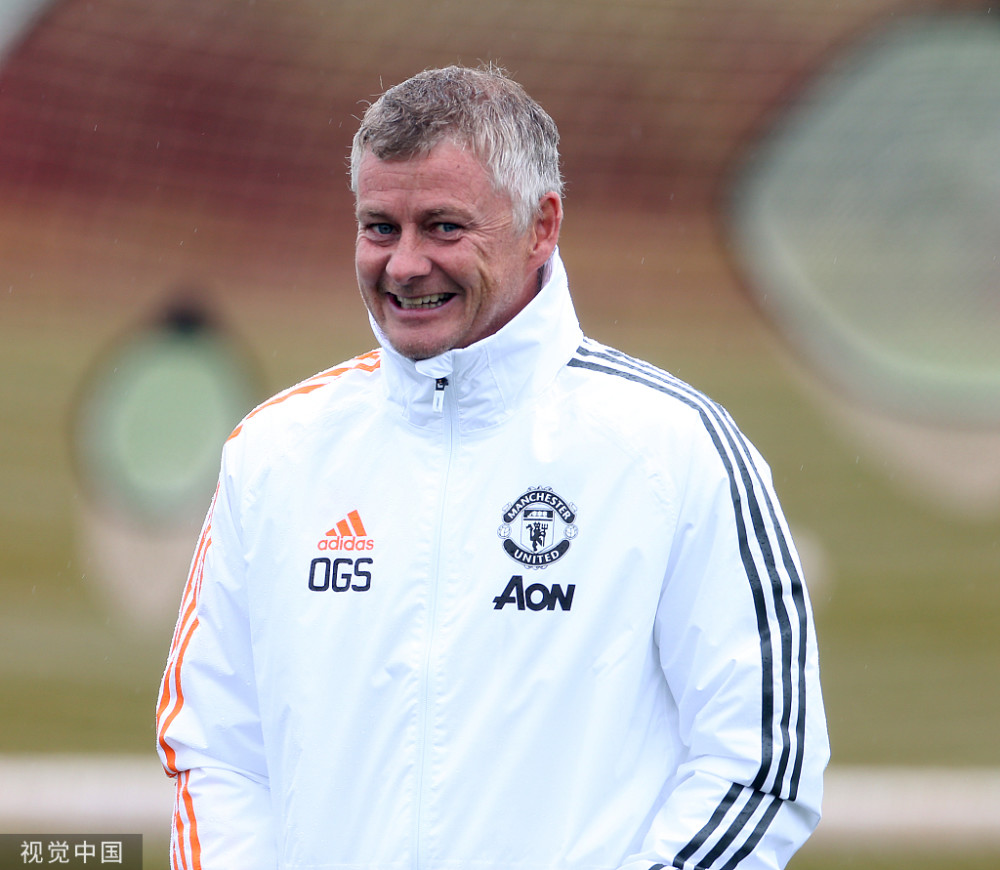 曼联颓势不振,主帅索尔斯克亚岌岌可危 曼联颓势不振,主帅索尔斯克亚岌岌可危