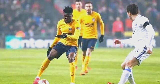 多特蒙德悍将因伤将缺席多场关键战的简单介绍