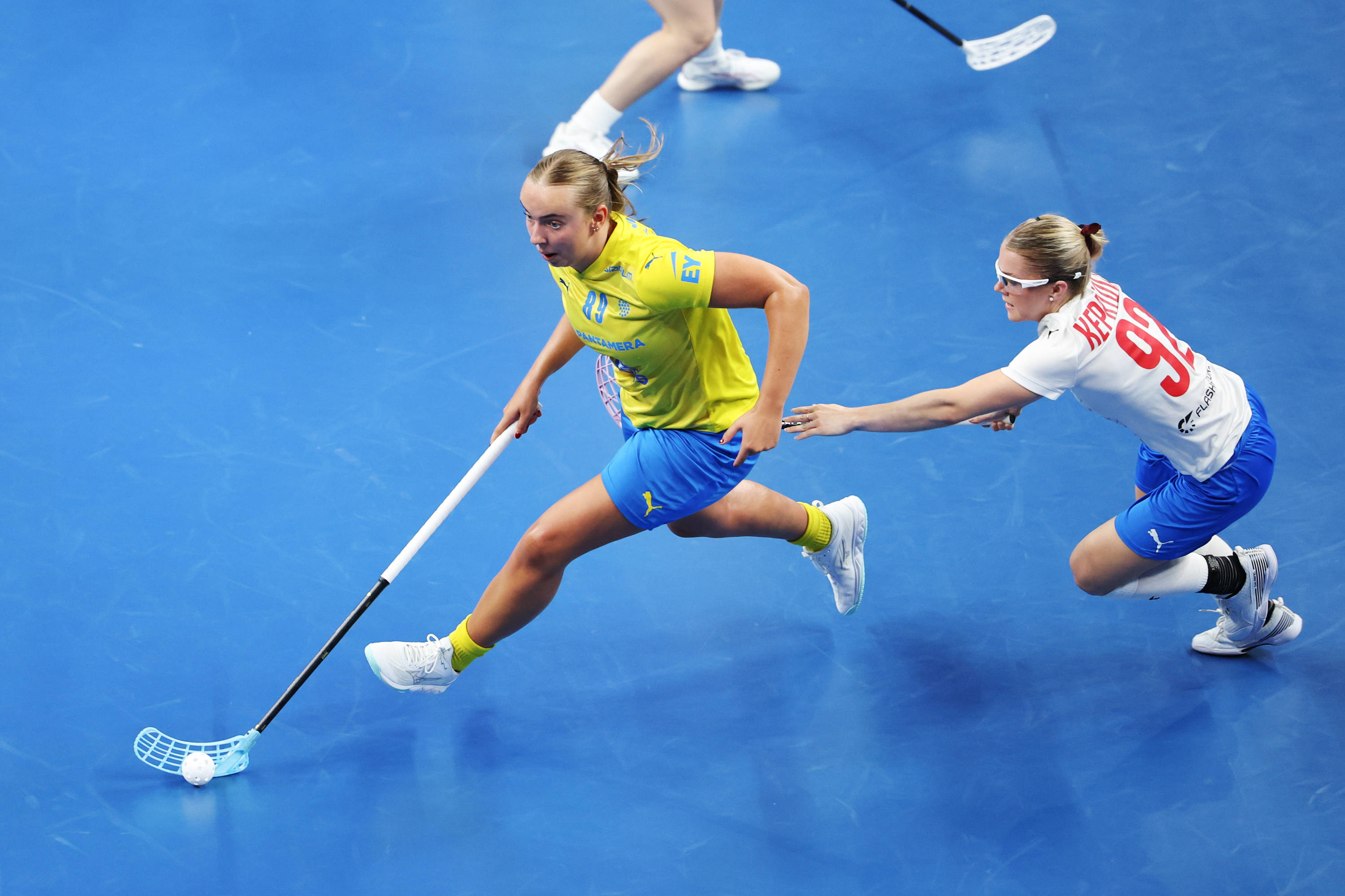 爱游戏官网入口-美国女子曲棍球队力克对手，晋级半决赛