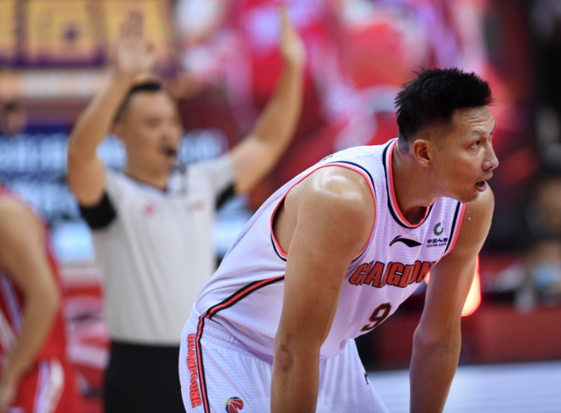 关于激战至终场，最终冠军花落谁家？的信息